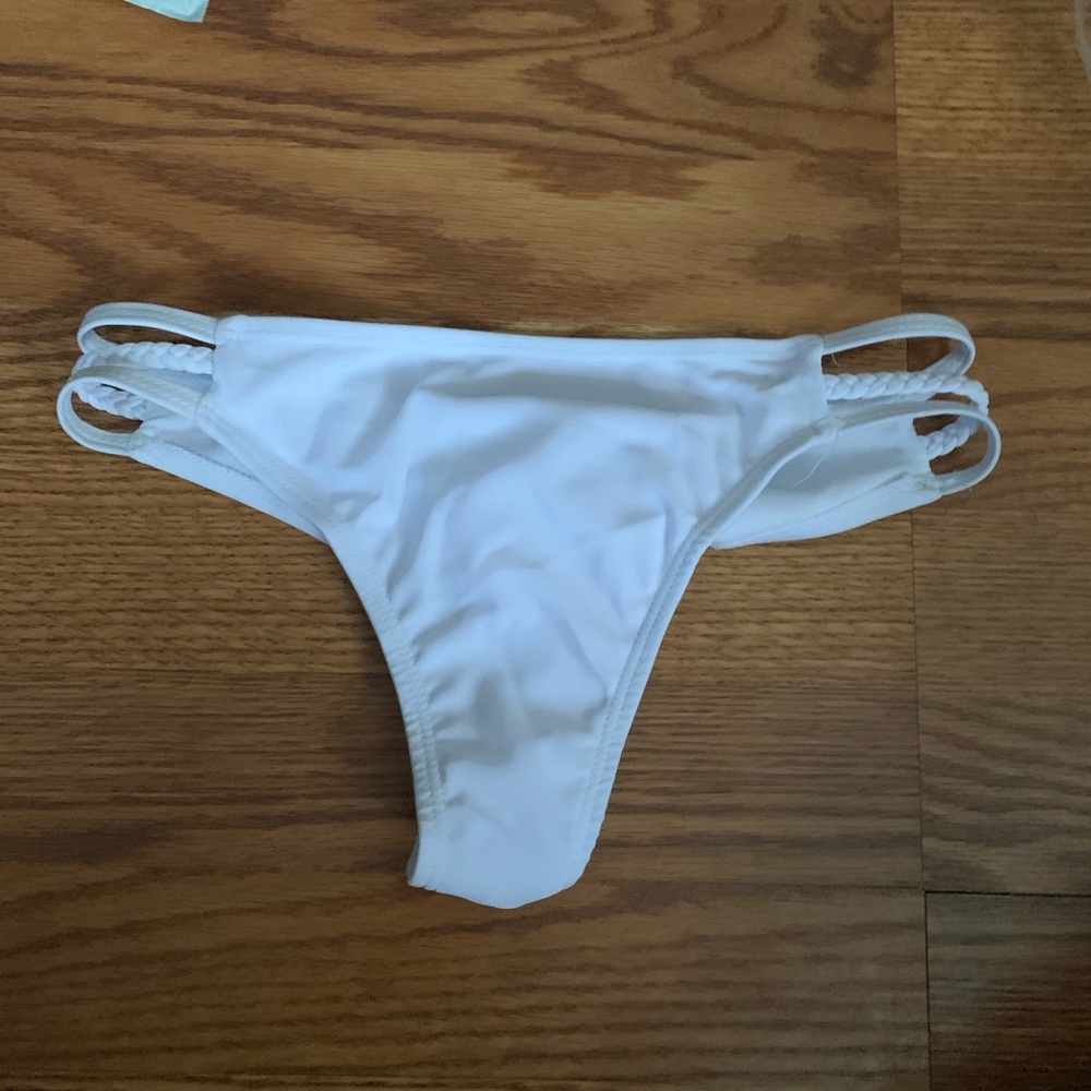 White cheeky bikini bottom small